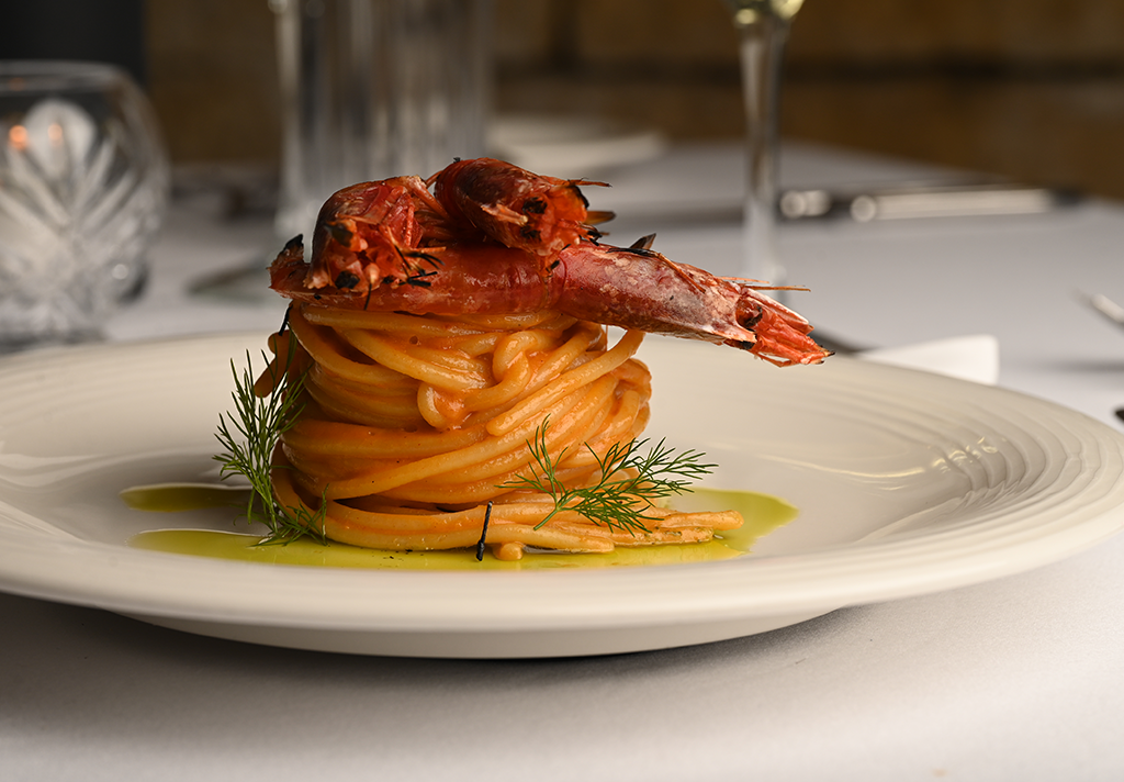 Plate of spaghetti with prawns